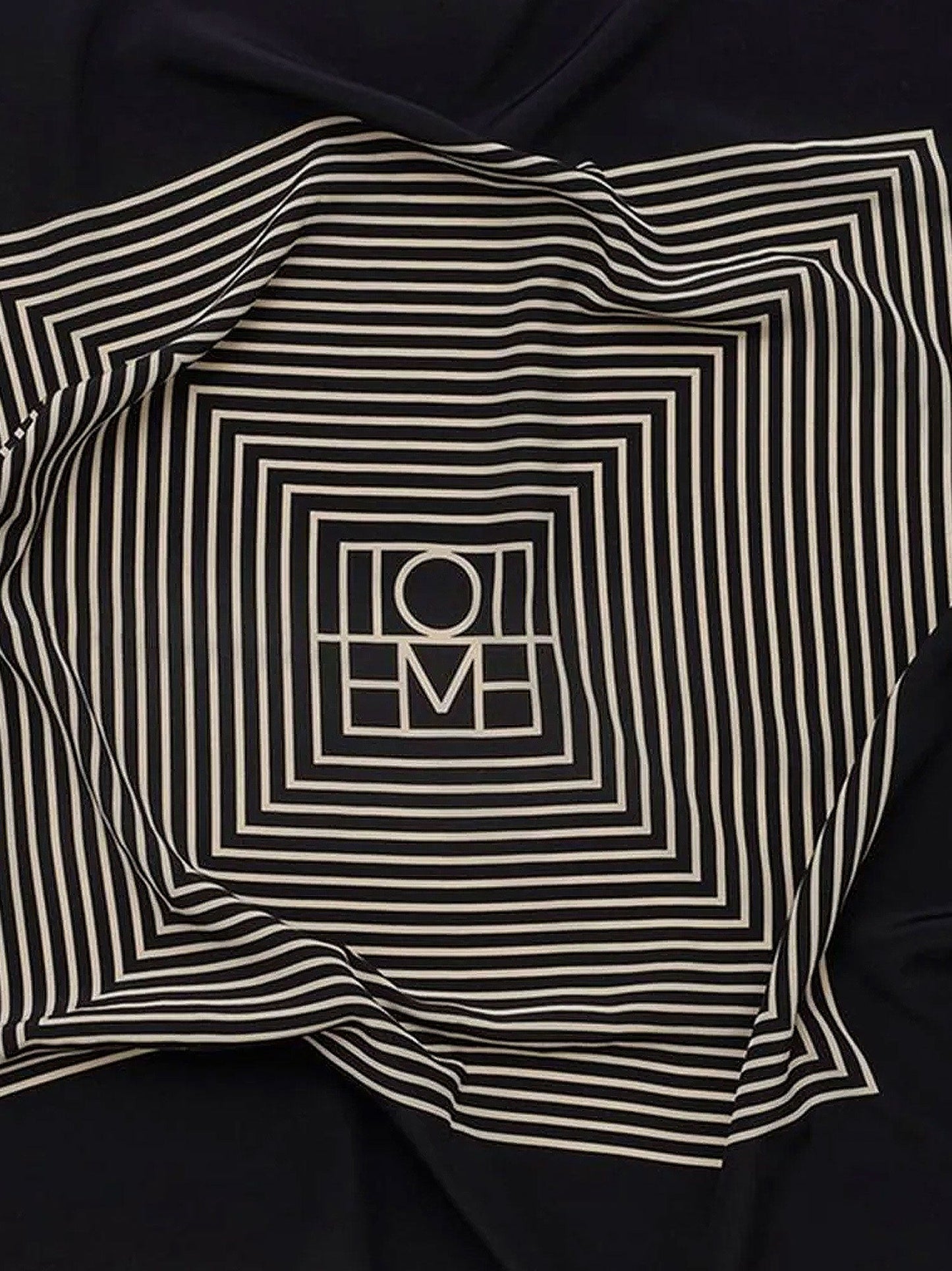 Toteme Foulard