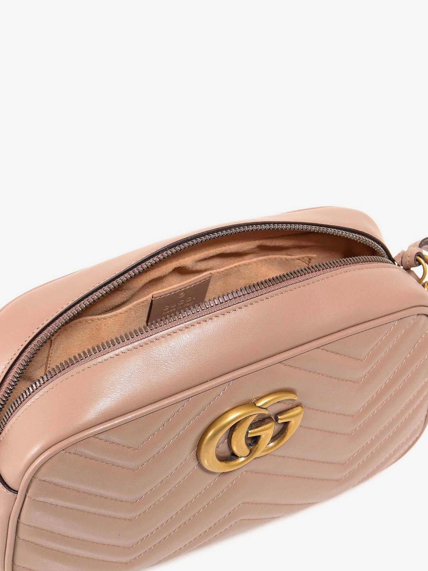 Gucci Matelass�� Leather Shoulder Bag With Metal Gg Logo