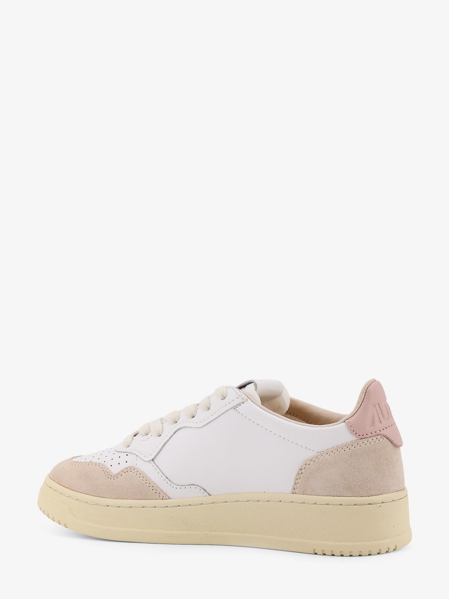 Autry Medalist Low Leather Low Top Sneakers