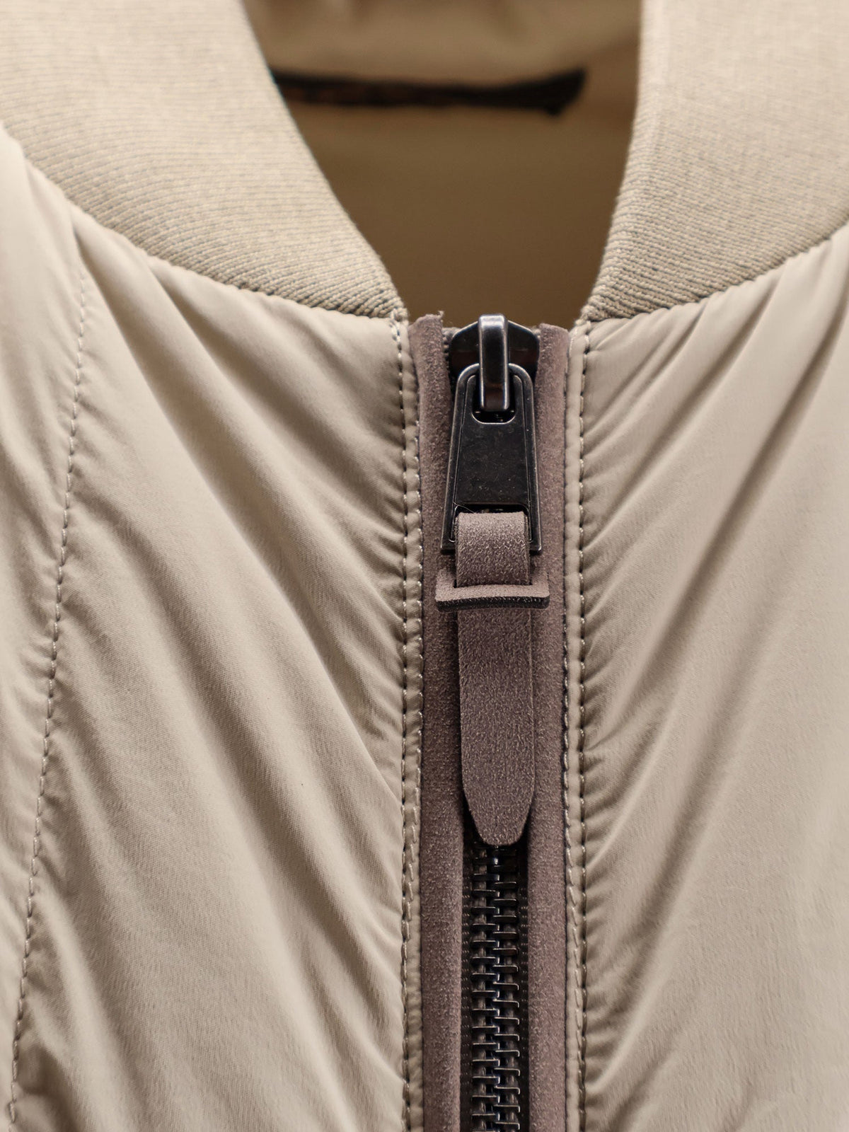 Boss Nylon sleeveless jacket - Dark Beige