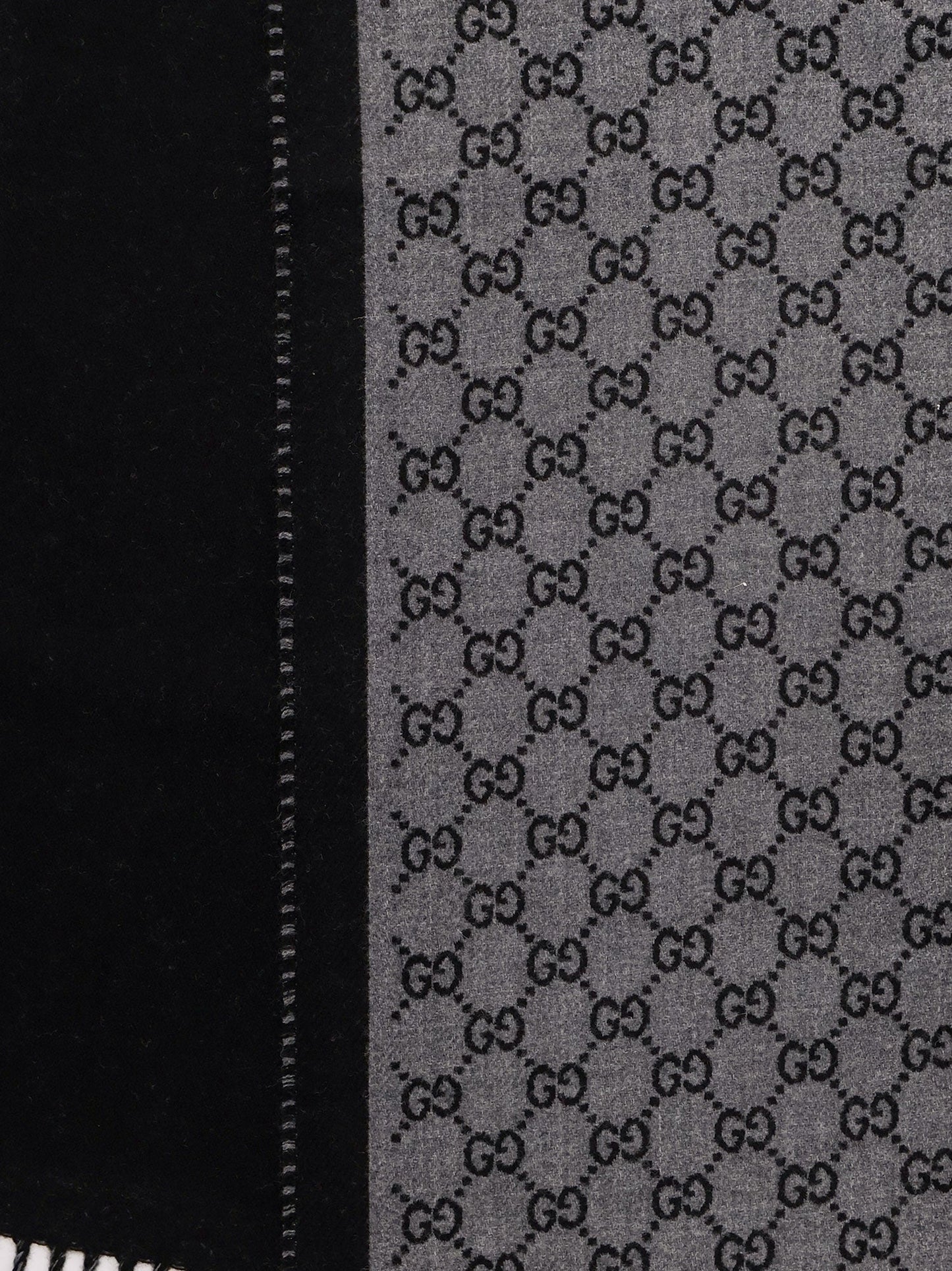 Gucci Wool Scarf With Gg Motif