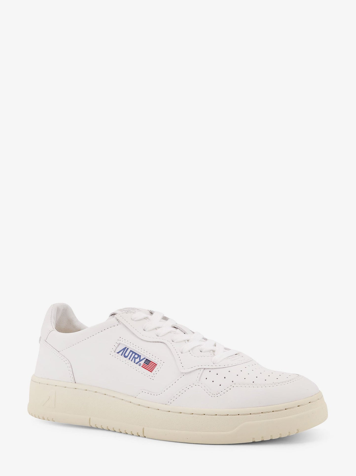 Autry Medalist Low Leather Sneakers