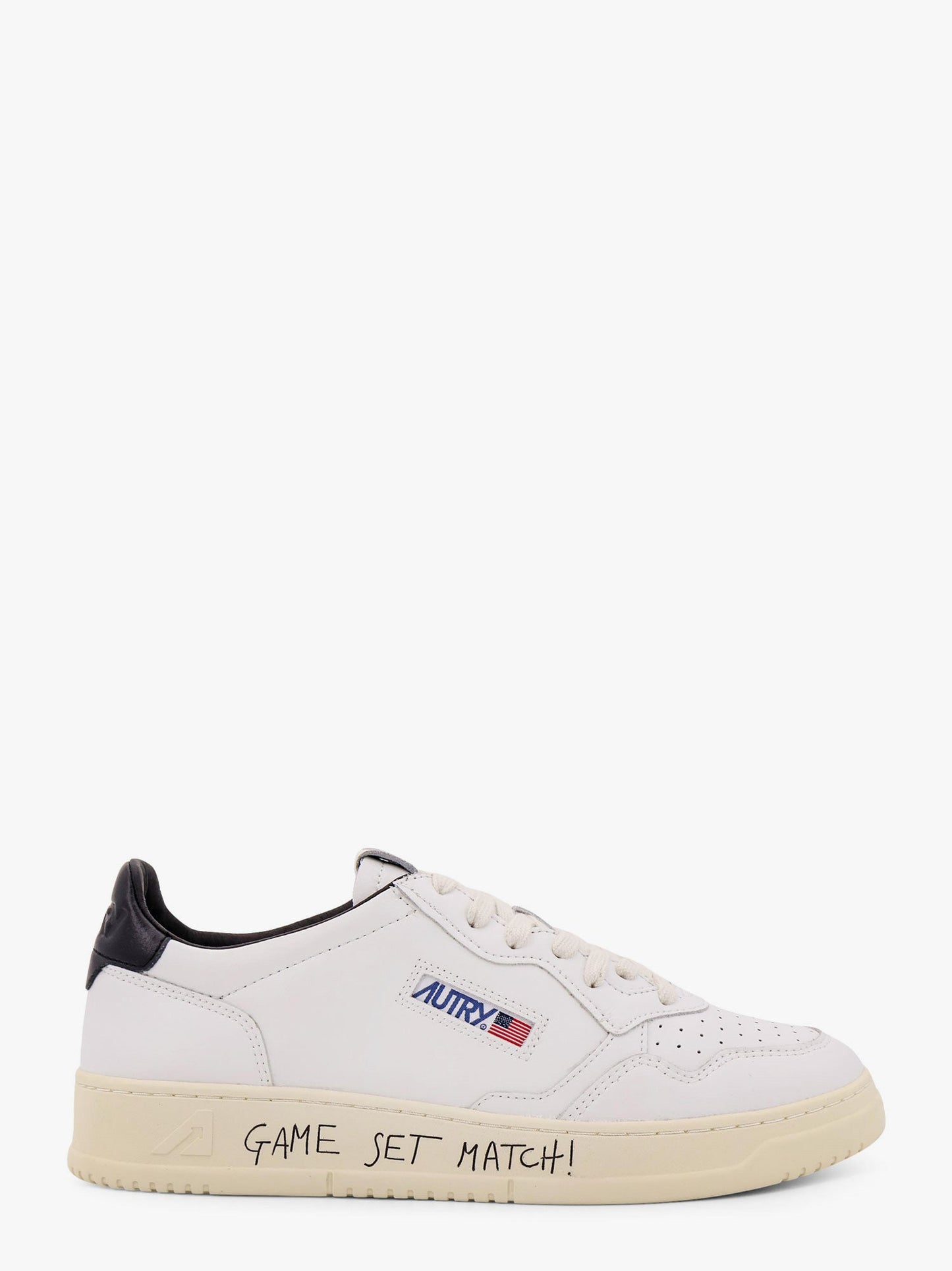 Autry Medalist Low Leather Sneakers