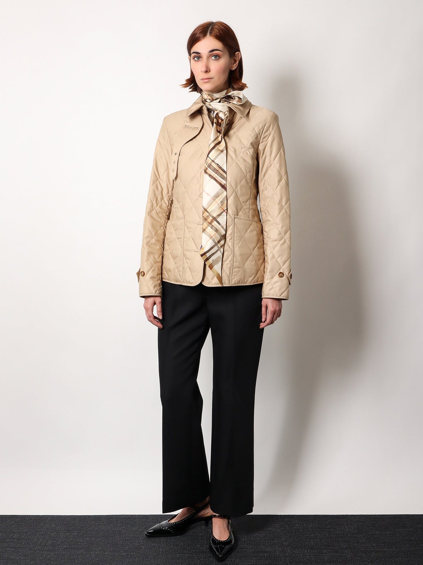 Burberry Fernleigh Quilted Jacket With Check Lining