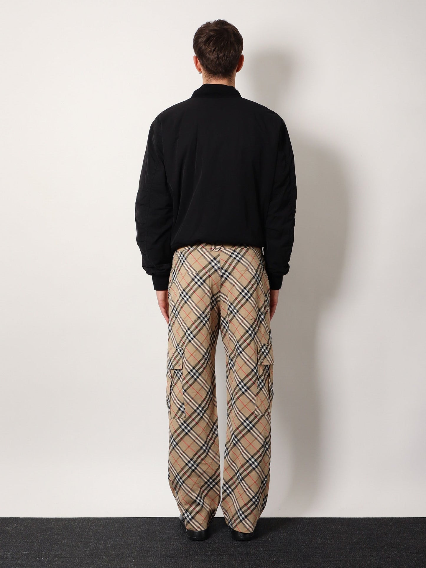 Burberry Cargo Linen And Cotton Trouser With Burberry Check Motif