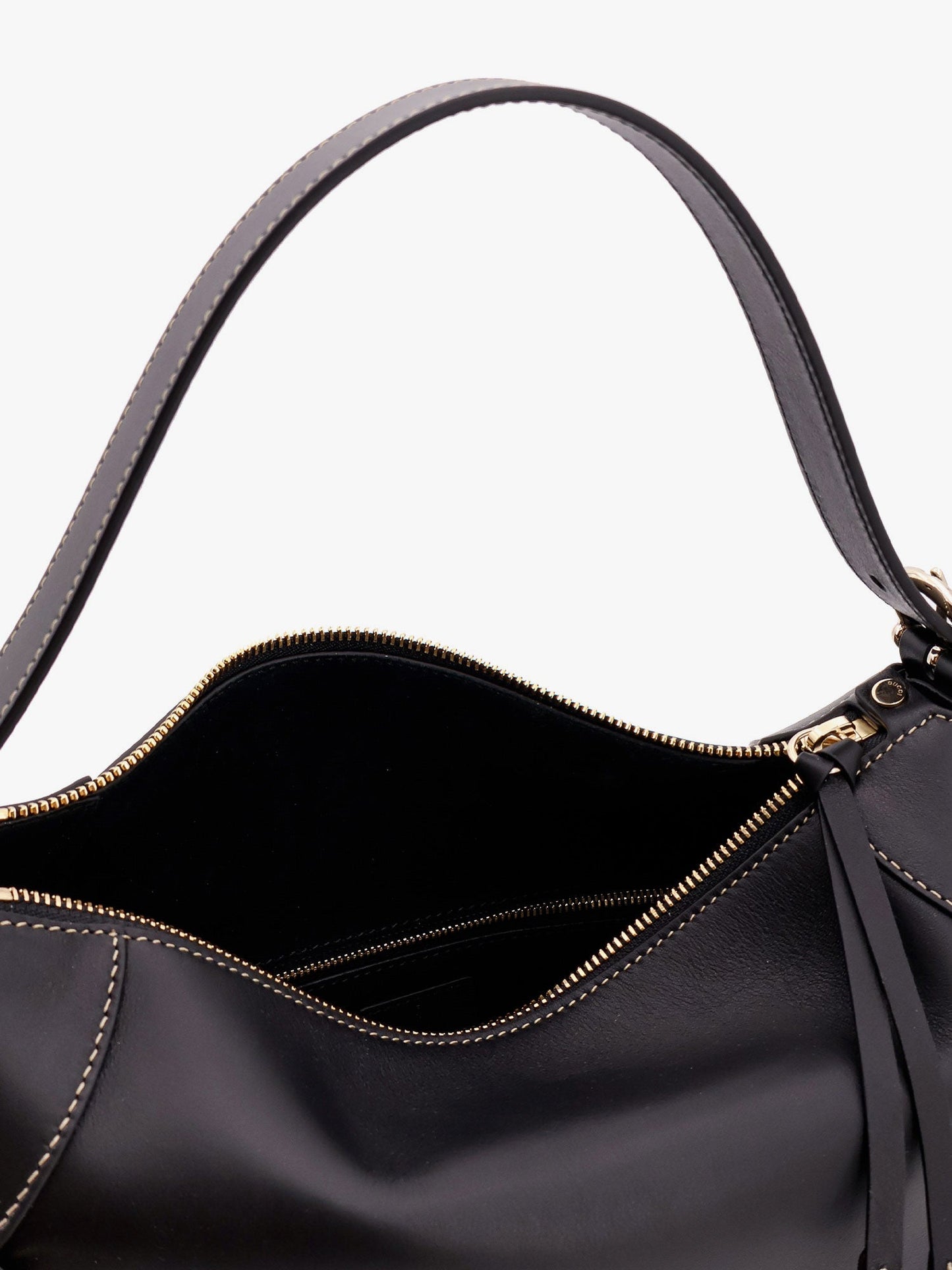 Gucci Gg Emblem Leather Shoulder Bag With Frontal Logo