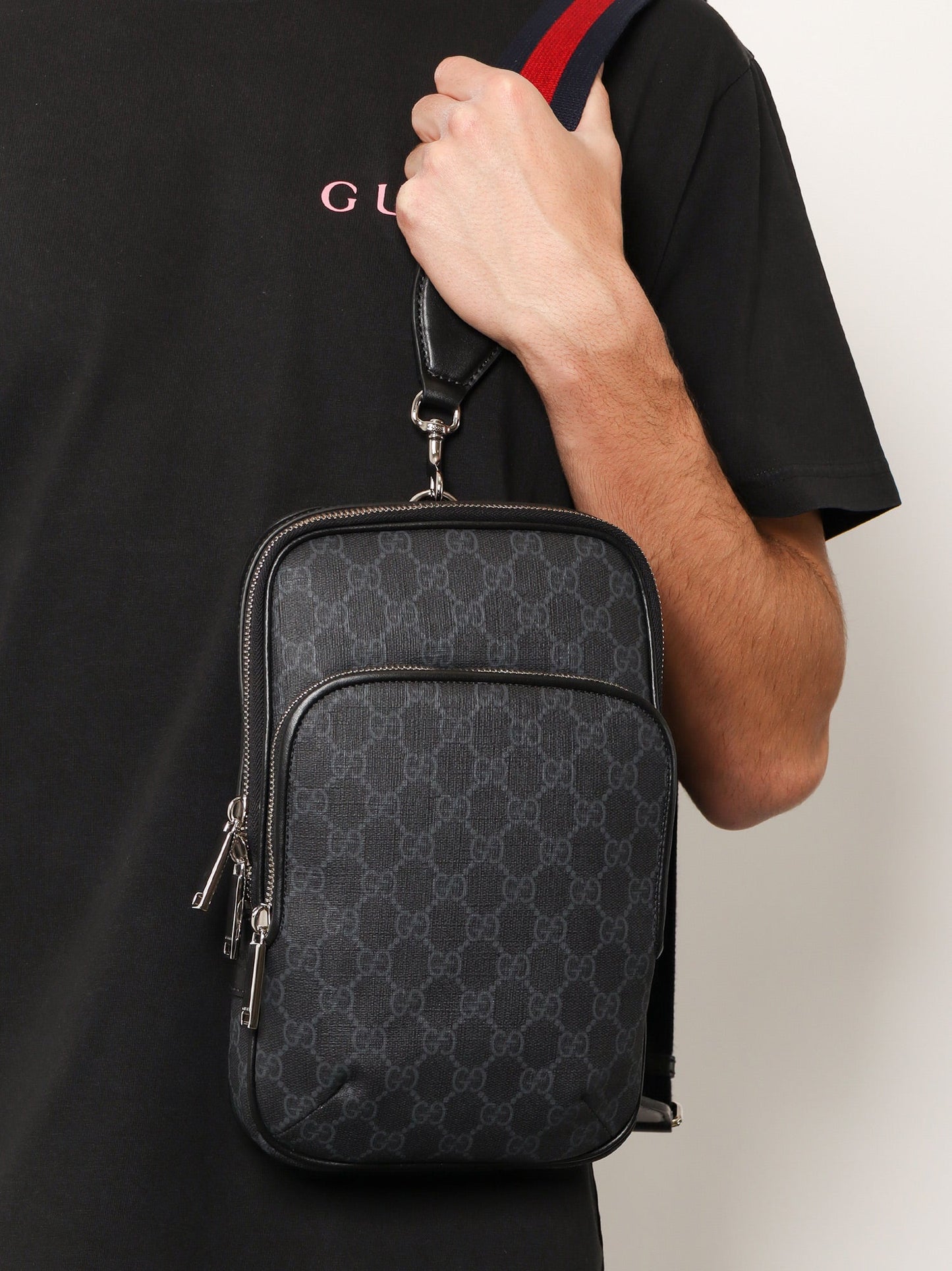 Gucci Gg Supreme Fabric And Leather Crossbody Bag