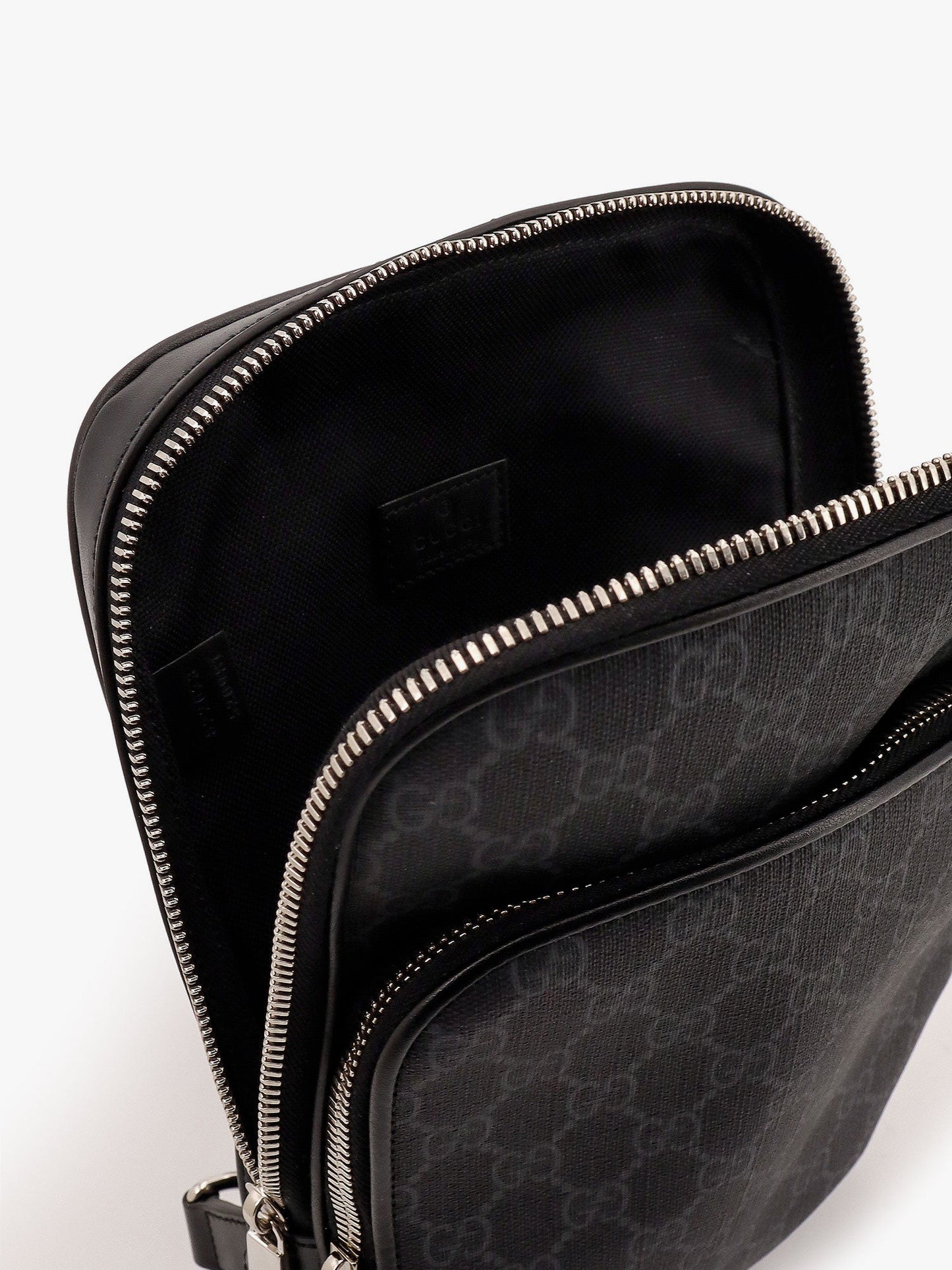 Gucci Gg Supreme Fabric And Leather Crossbody Bag