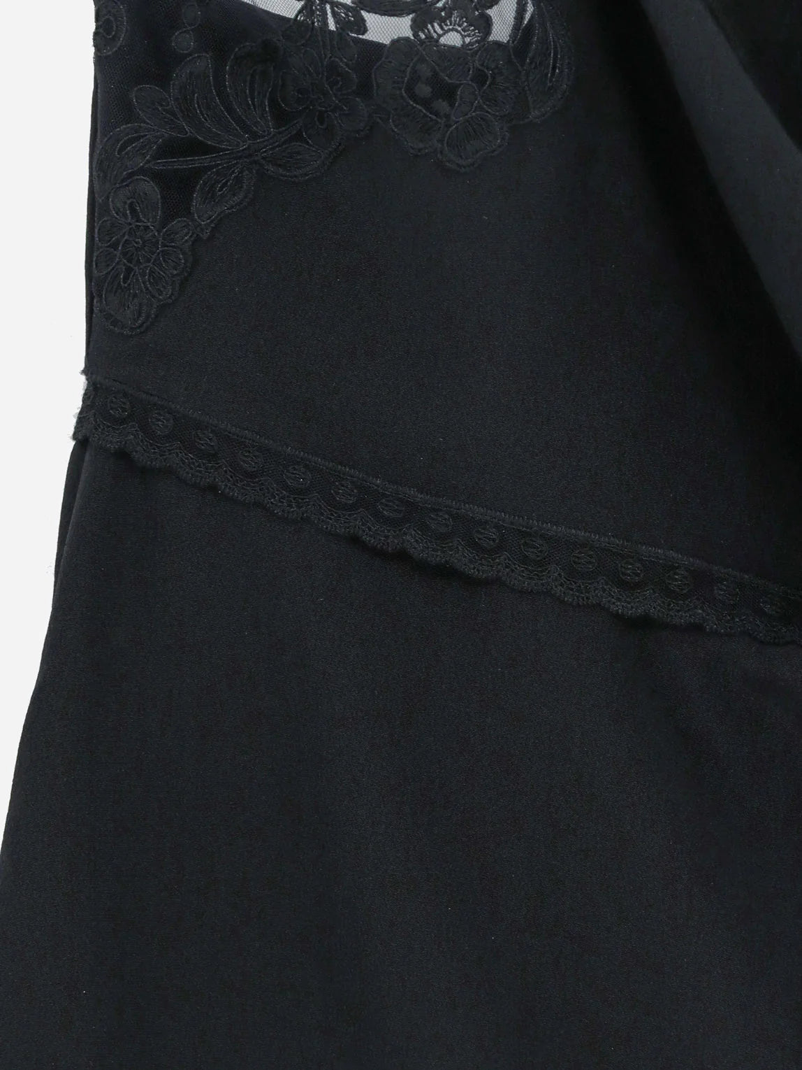 CHLOE' - Silk top with lace profile