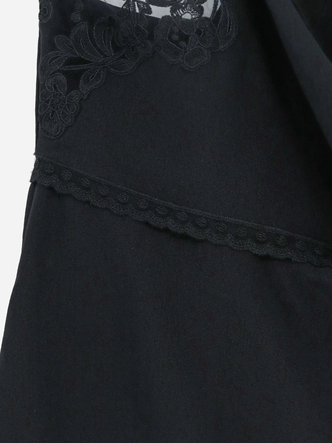 CHLOE' - Silk top with lace profile