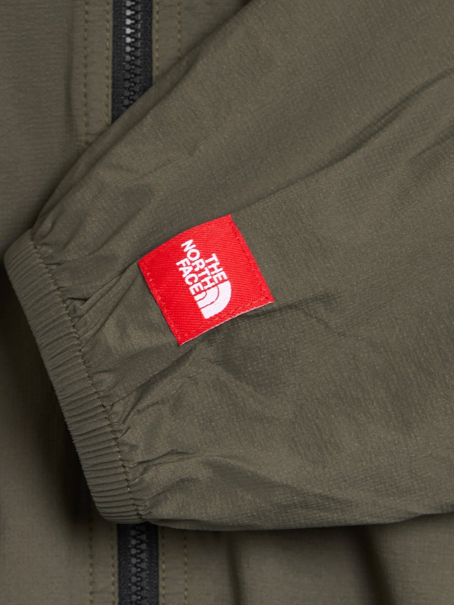 The North Face Packable nylon jacket - New Taupe Green