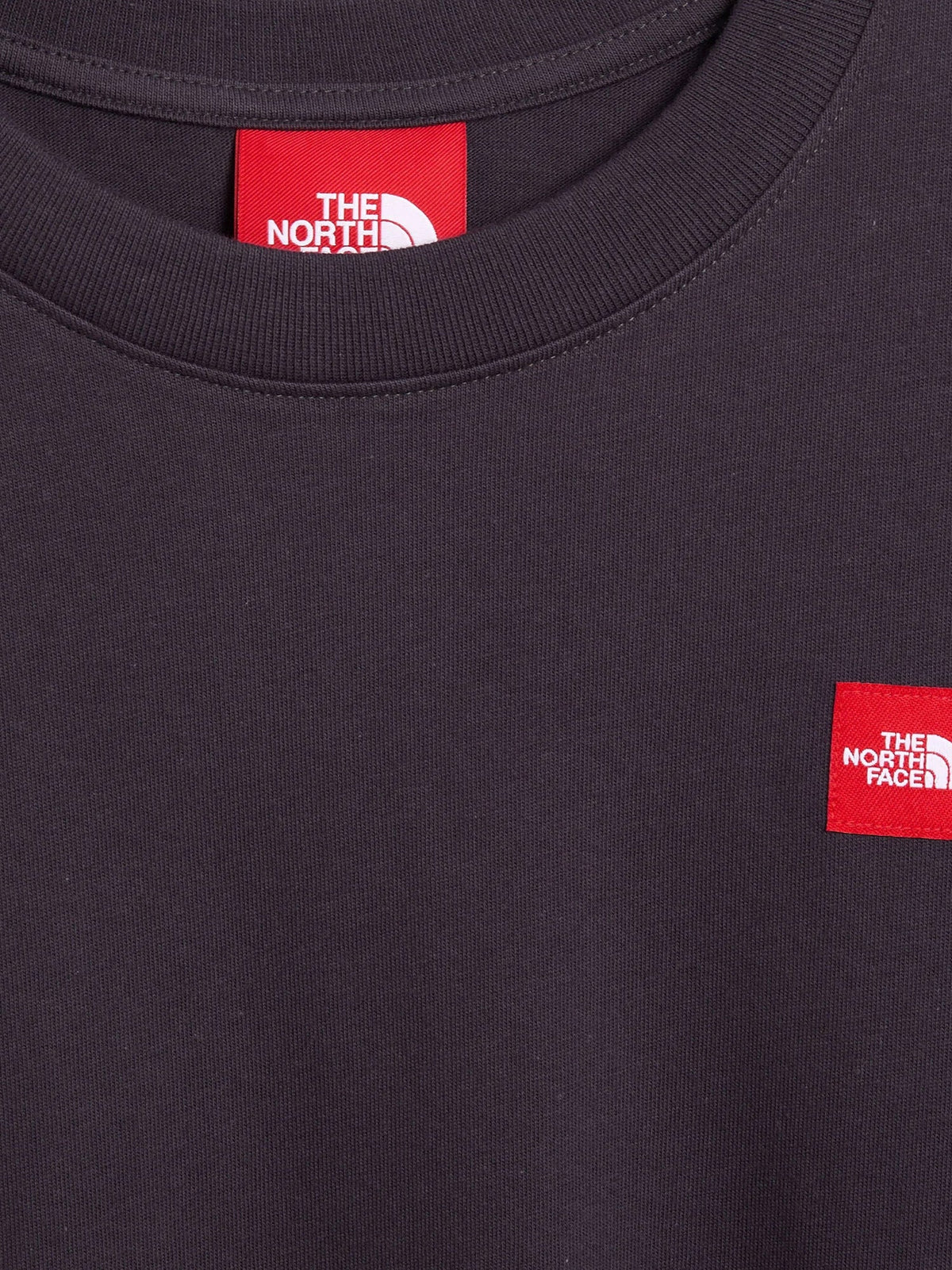 The North Face Cotton T-shirt with logo patch on the front - Grey
