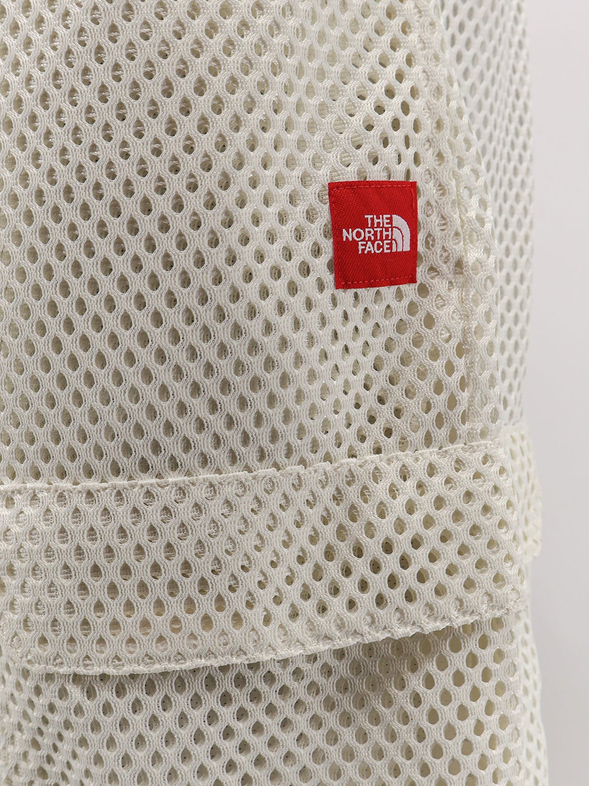 The North Face Nylon bermuda shorts with logo patch - White