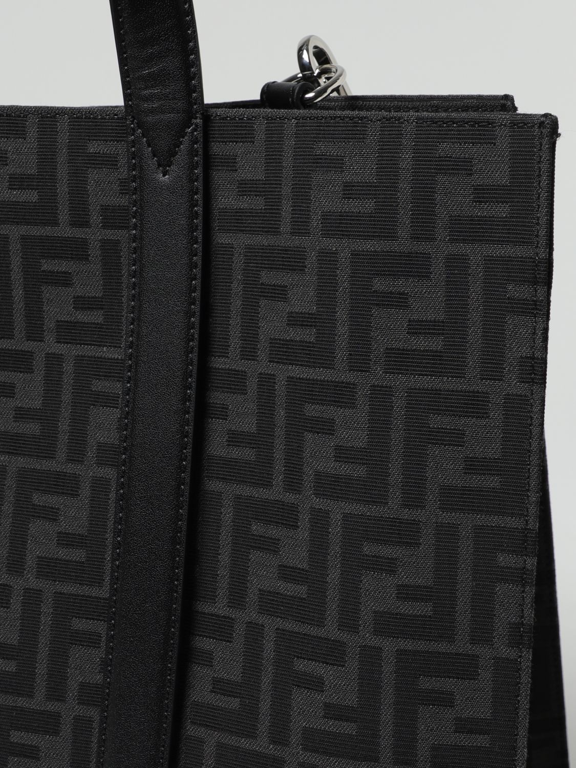Fendi Shoulder Bag Men Grey
