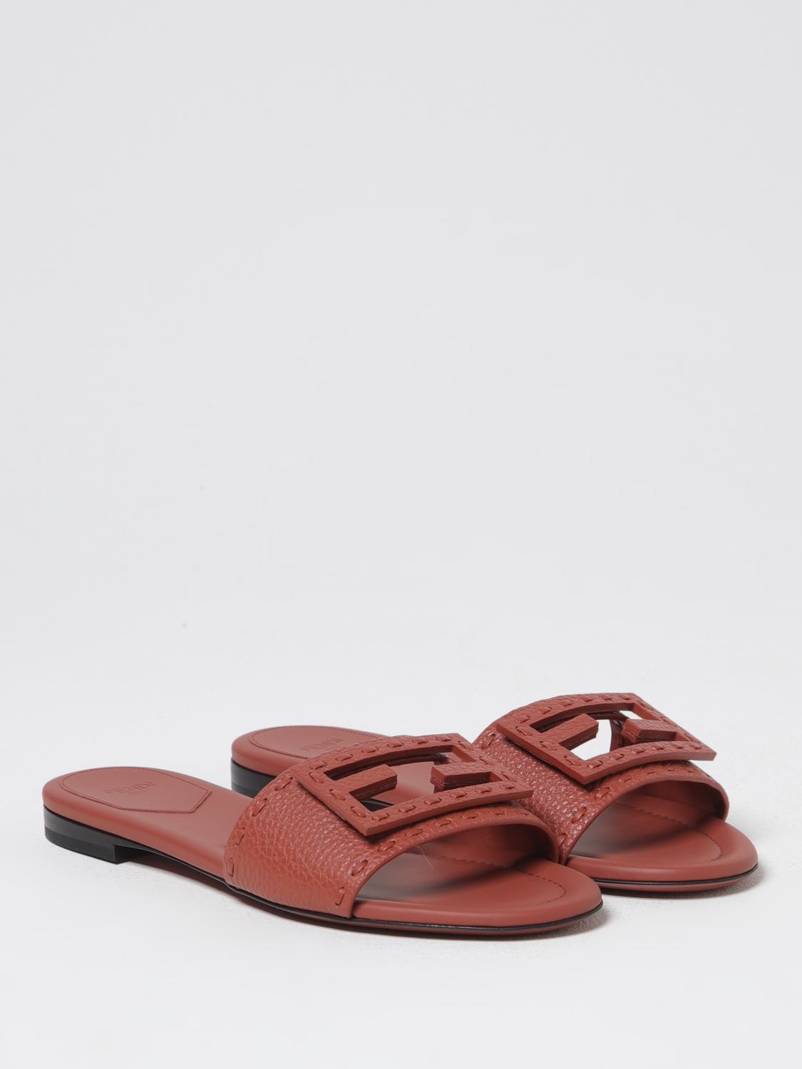 Fendi Flat Sandals Woman Leather