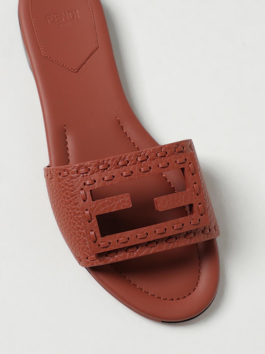 Fendi Flat Sandals Woman Leather