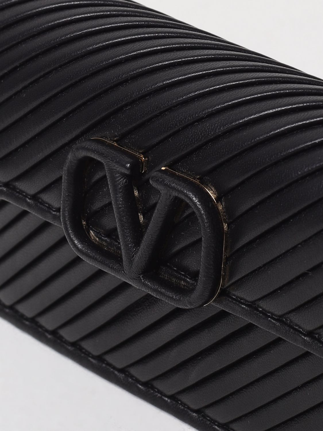 Valentino Garavani Shoulder Bag Woman Black