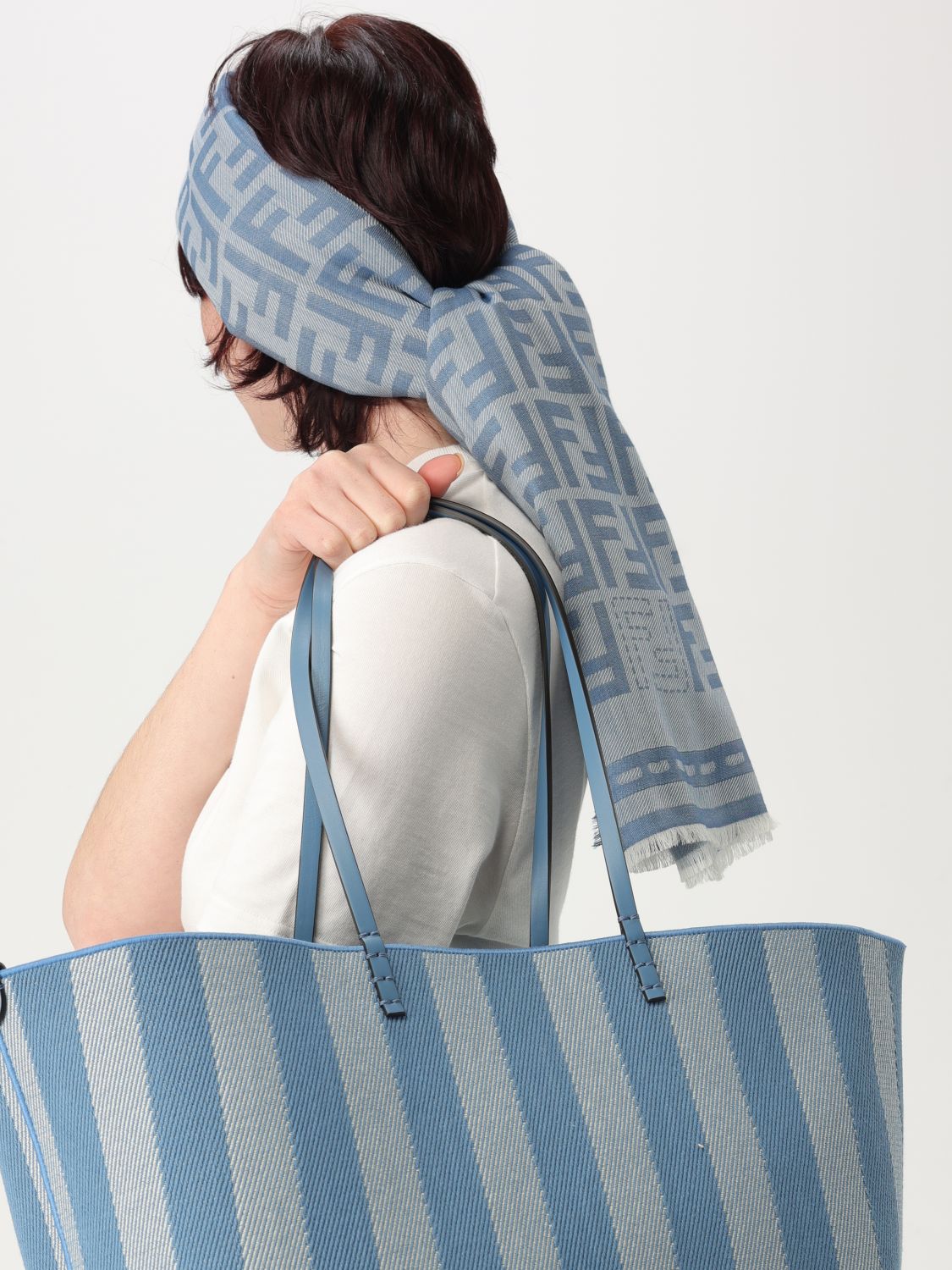 Fendi Shawl Woman Gnawed Blue