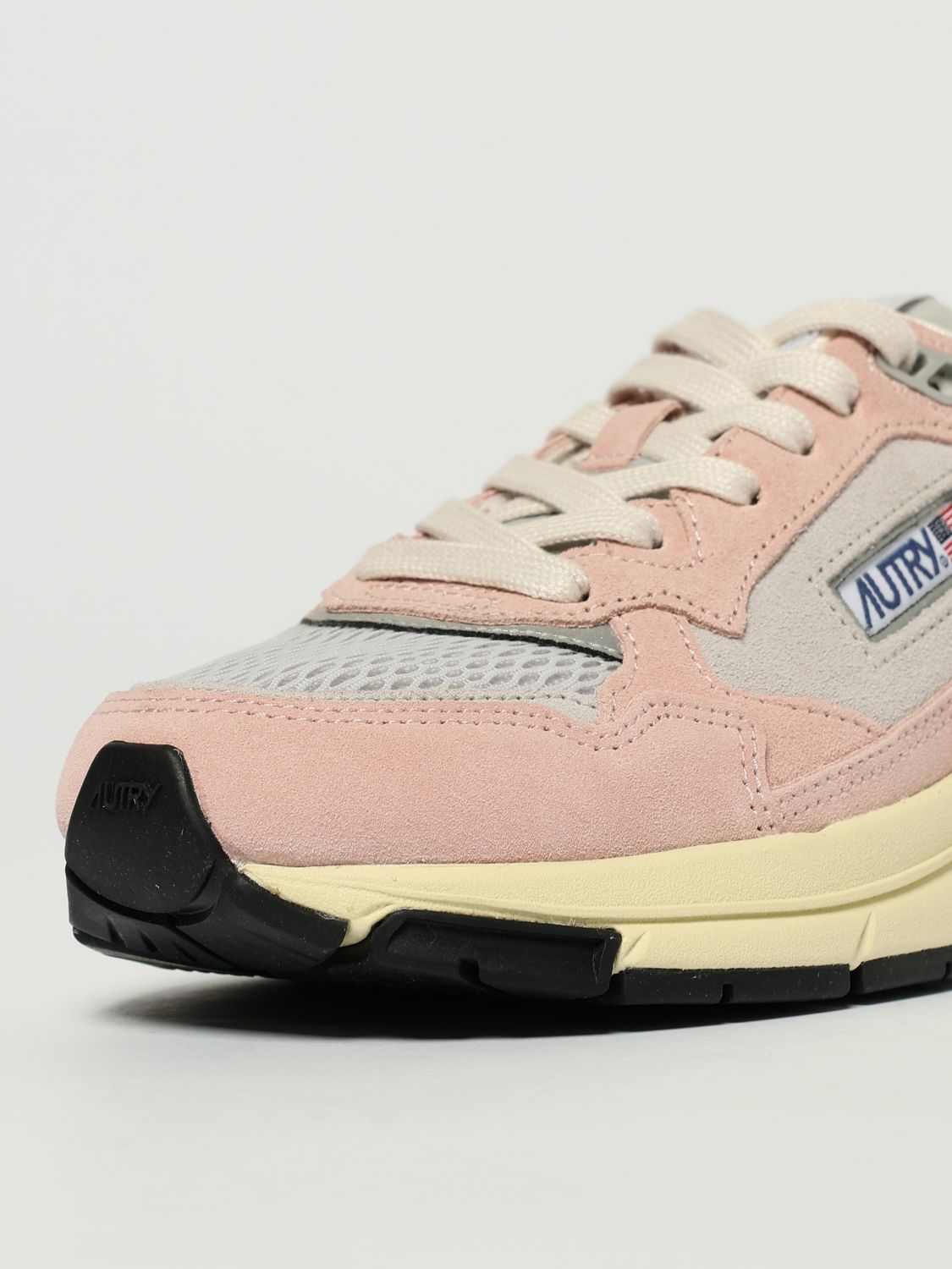 Autry Sneakers Woman Leather