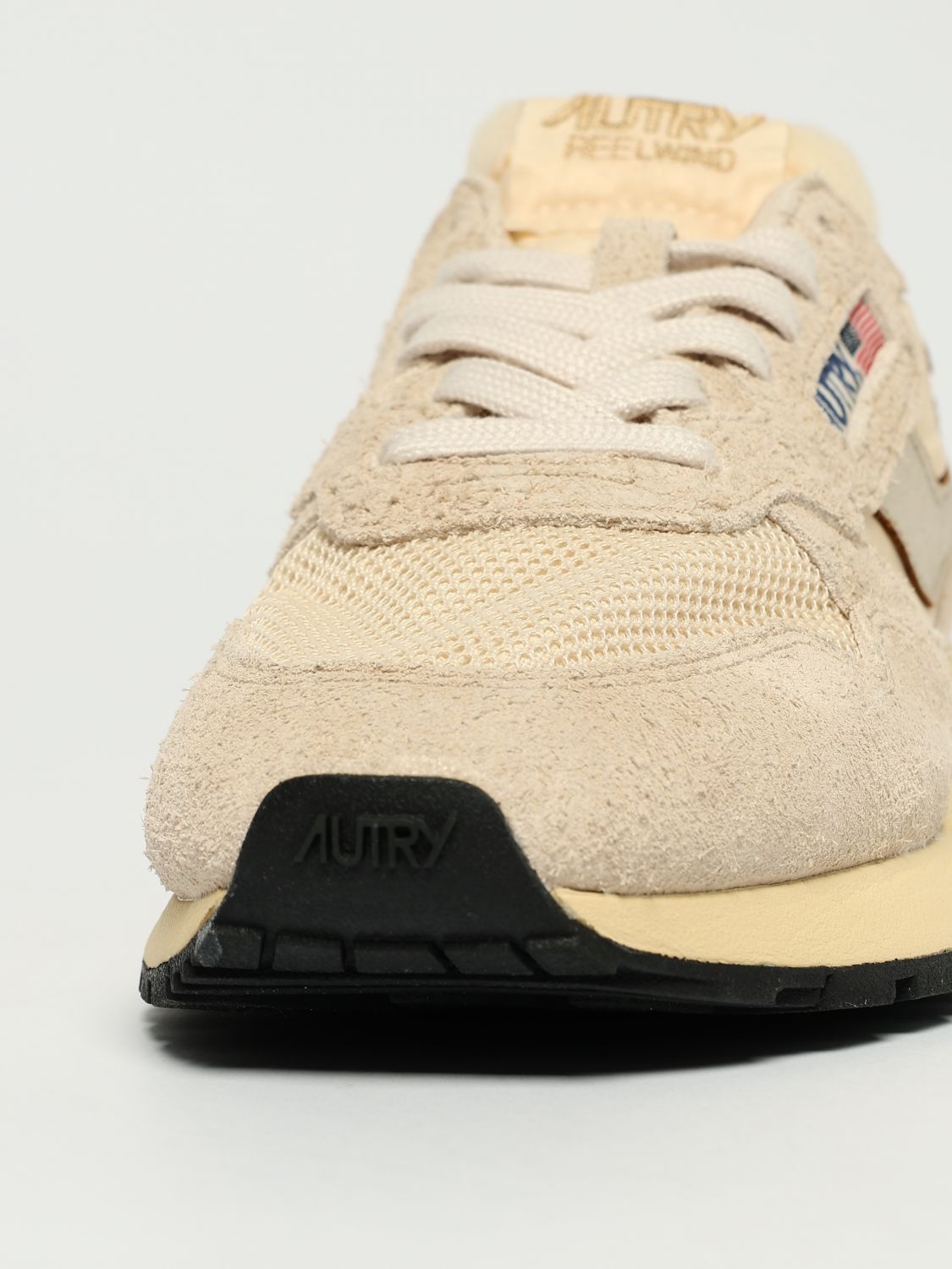 Autry Sneakers Woman Ecru