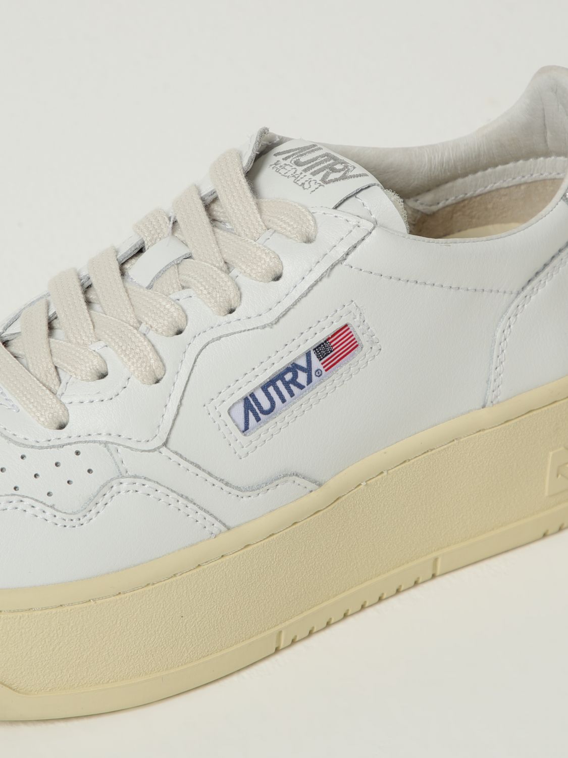 Autry Sneakers Woman White