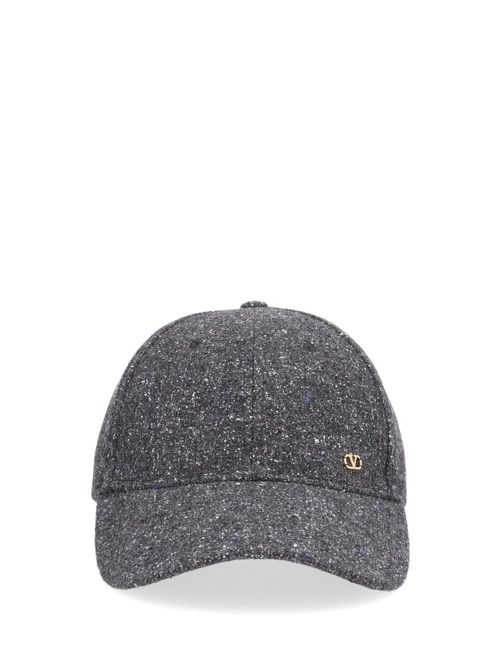 Valentino Garavani Baseball Cap Vlogo Signature - Grey