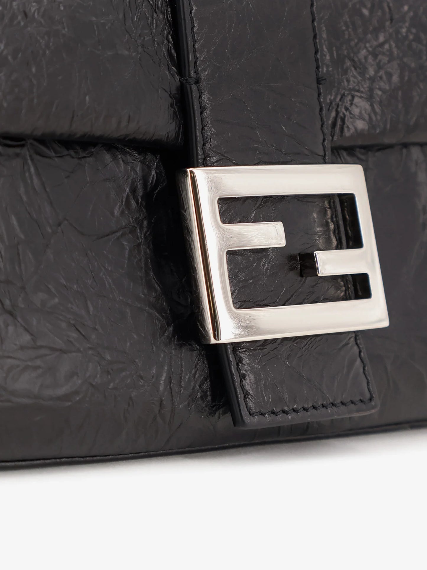 FENDI - Baguette vintage-effect leather shoulder bag