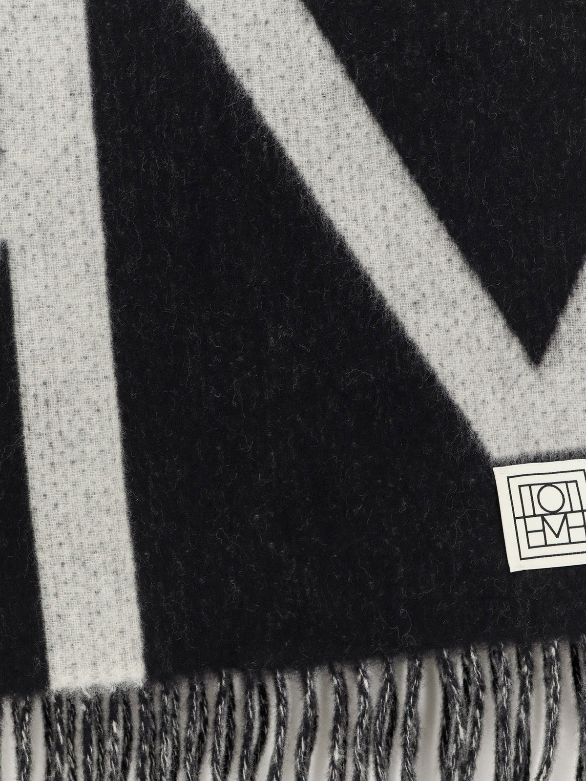 Toteme Monogram wool scarf - Black