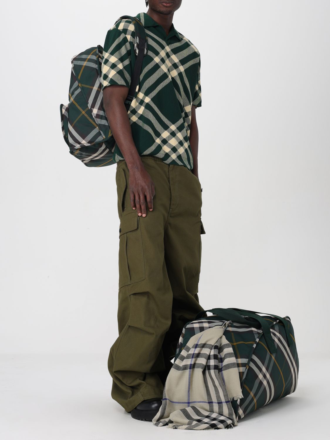 Burberry Travel Bag Men Green