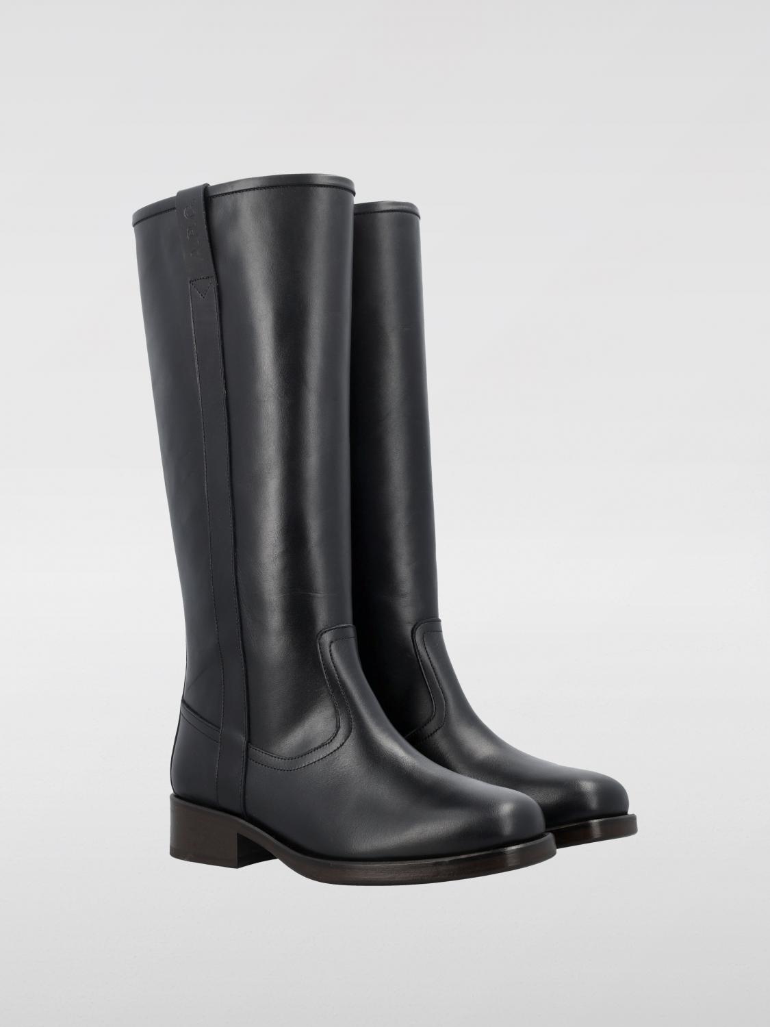 A.P.C. Boots Woman Black