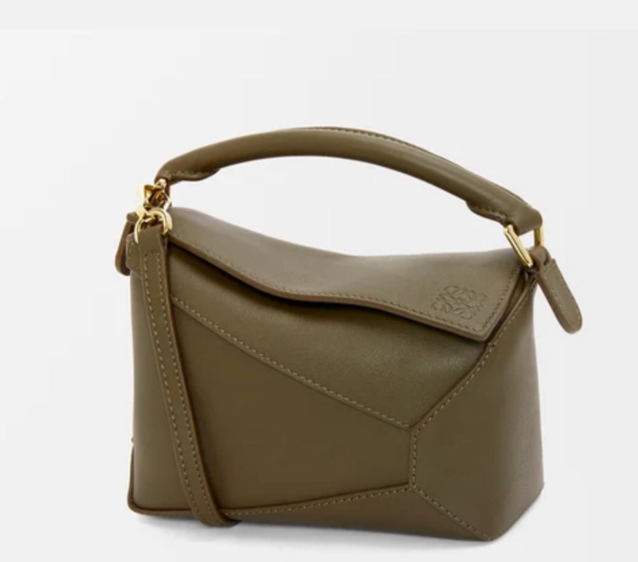 Loewe Mini Puzzle bag in classic calfskin
