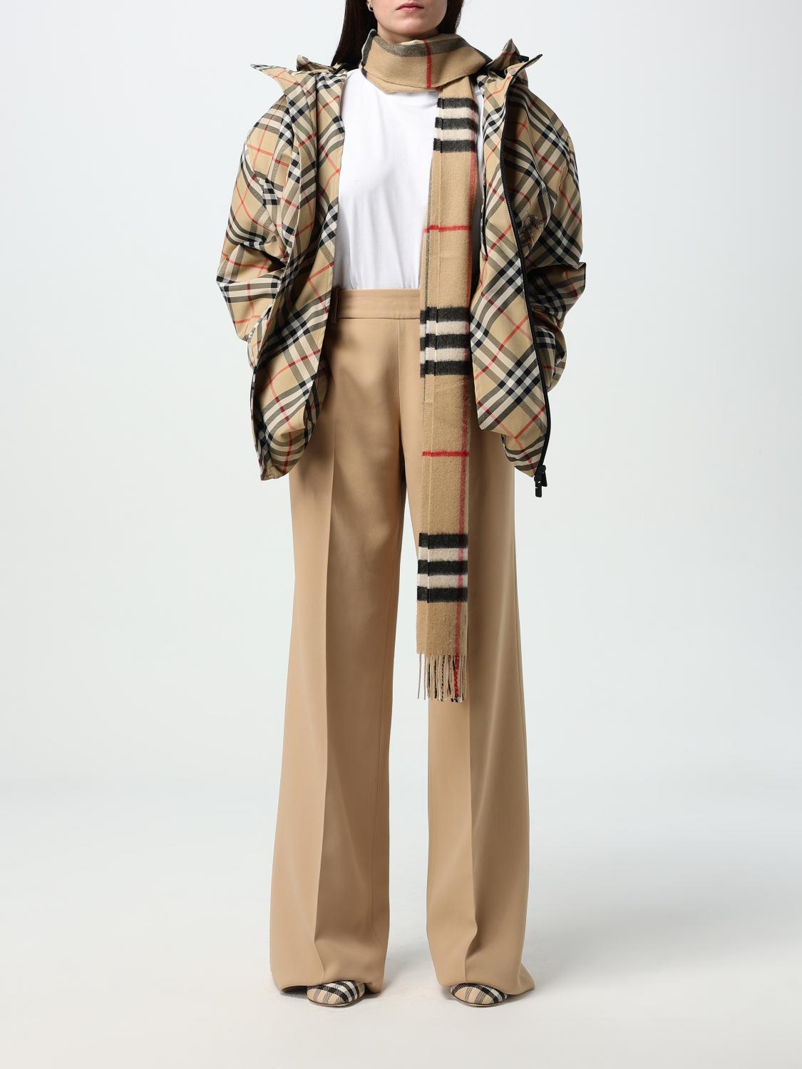 Burberry Scarf Woman Beige