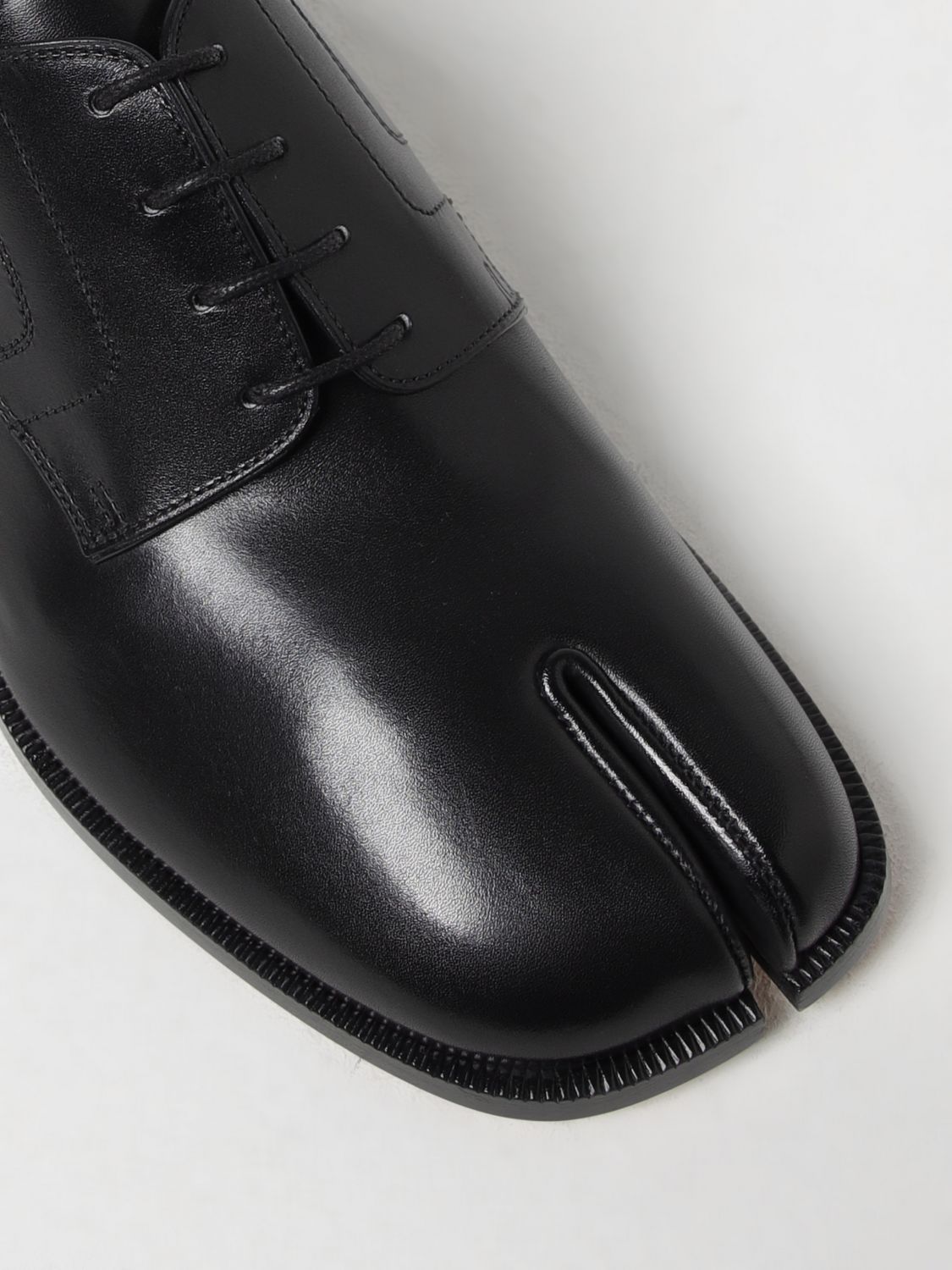 Maison Margiela Brogue Shoes Men Black