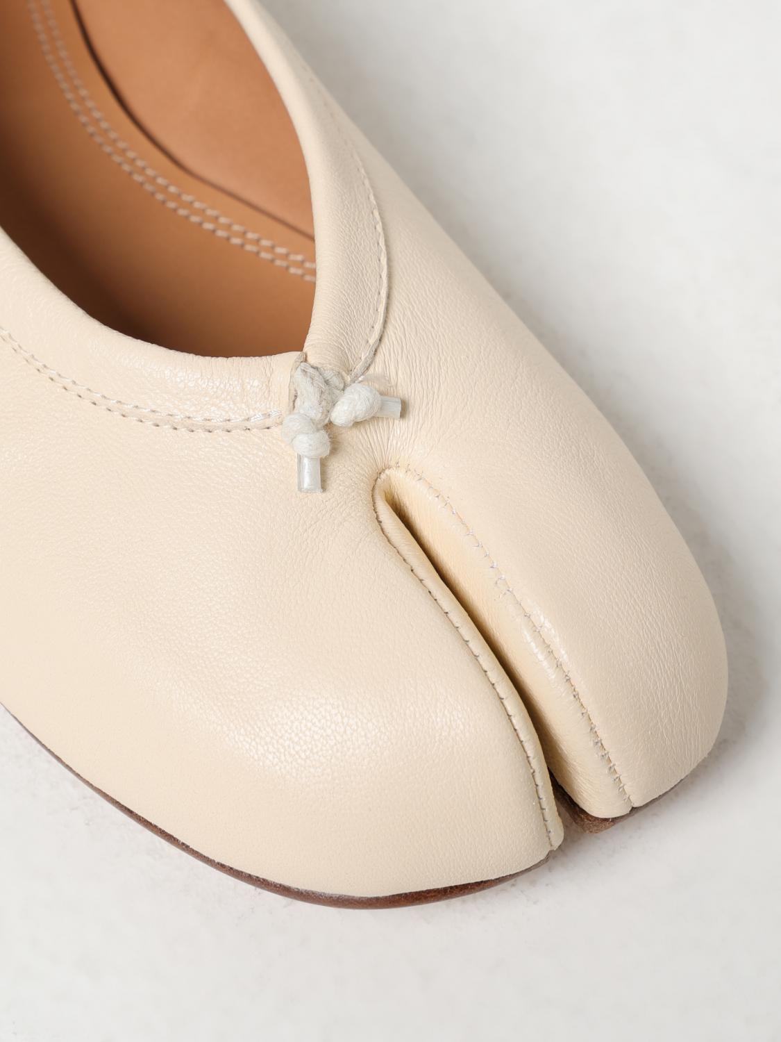 Maison Margiela Ballet Flats Woman Beige
