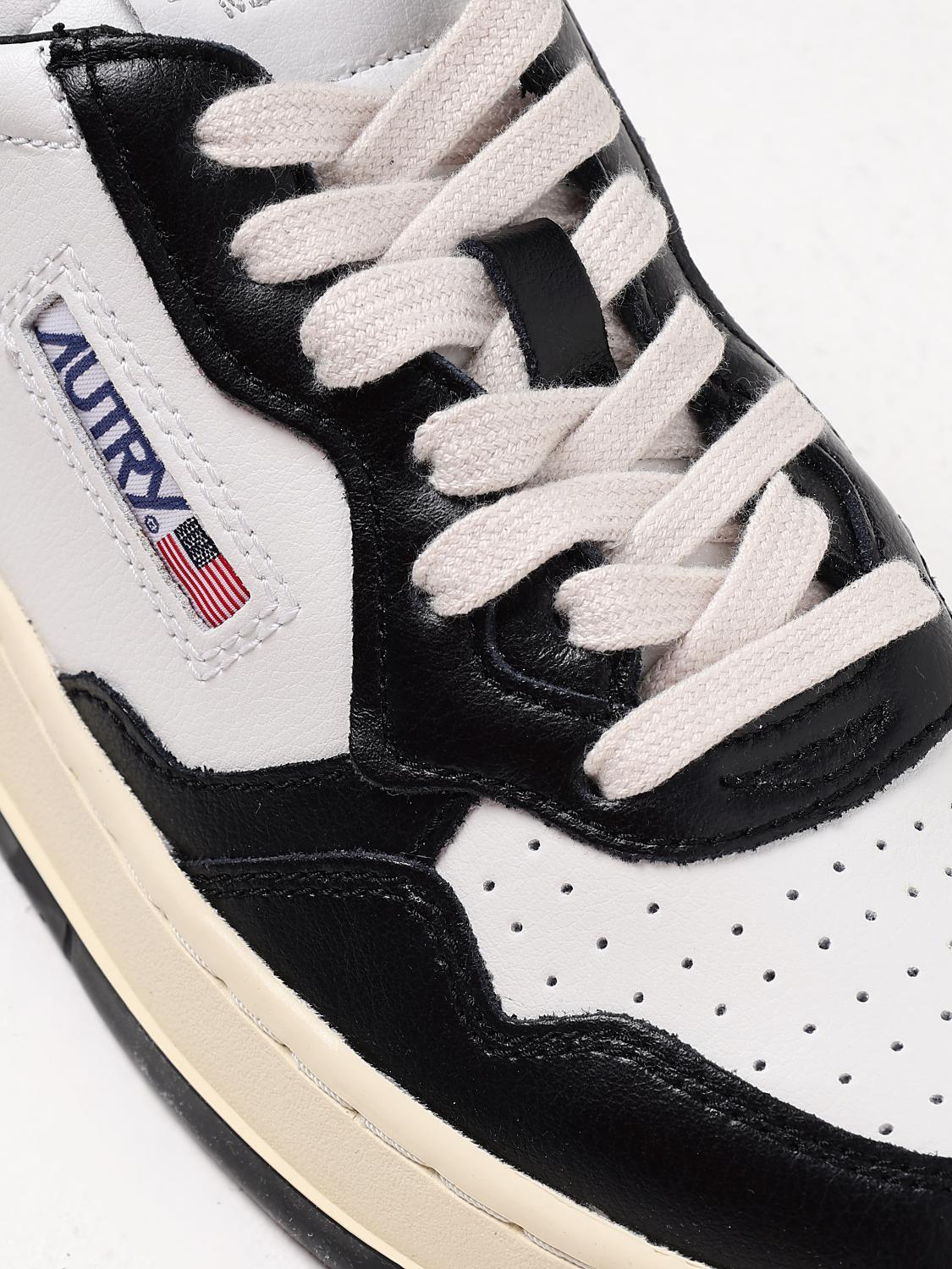 Autry Sneakers Woman Black