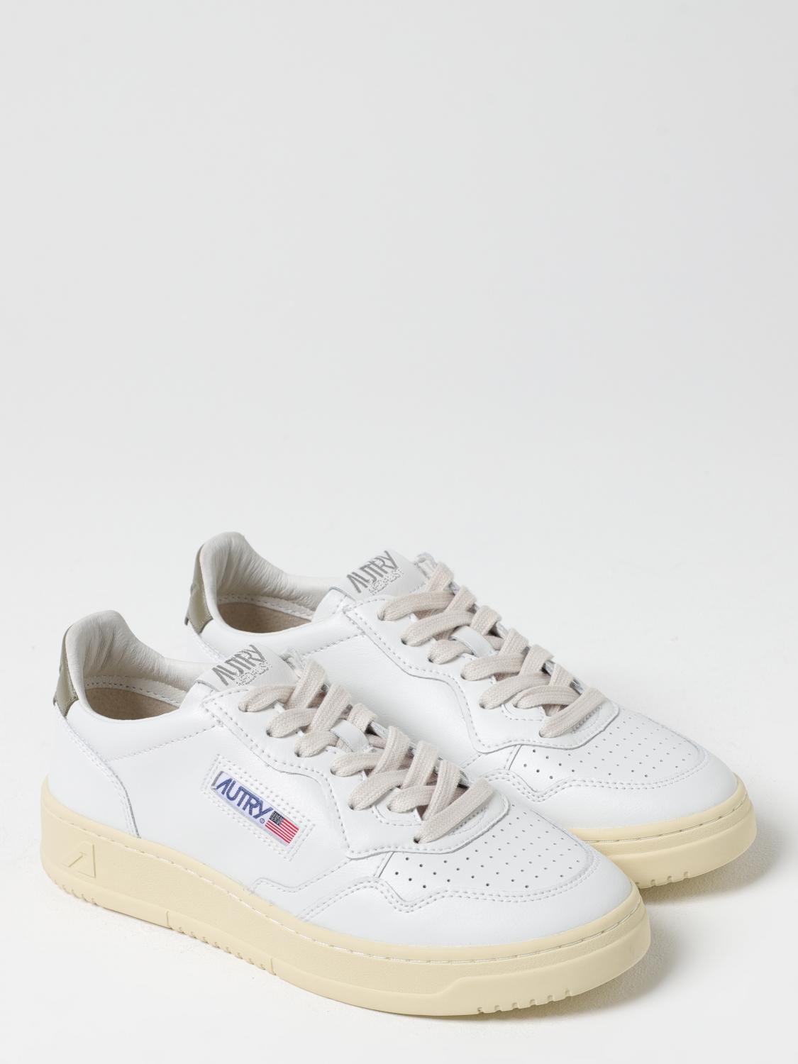 Autry Sneakers Woman Grey