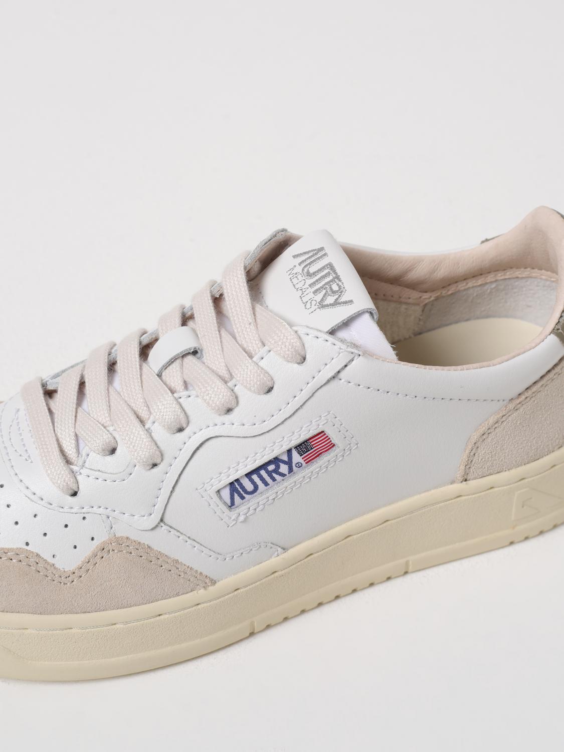 Autry Sneakers Woman Grey