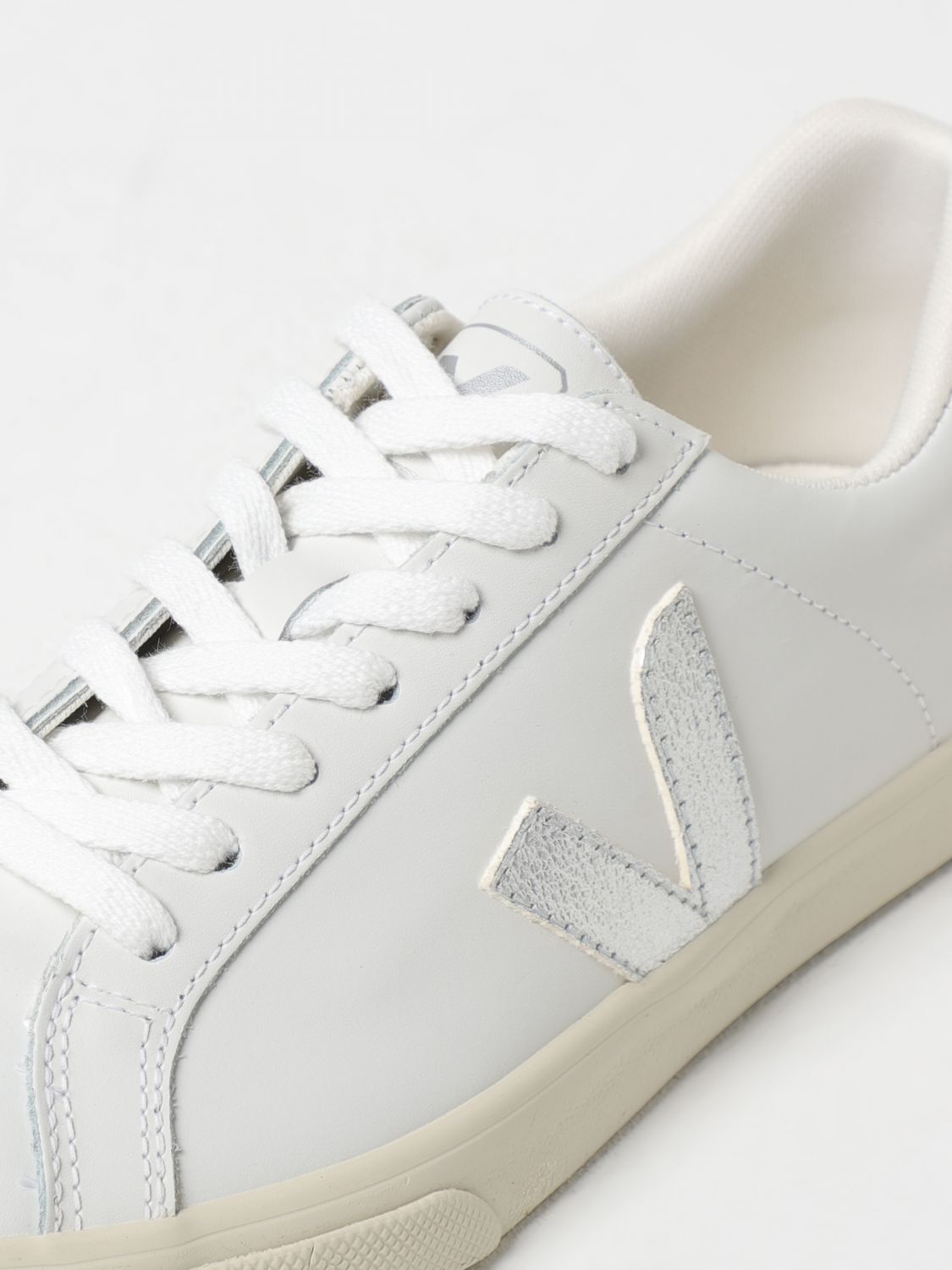 Veja Sneakers Woman White