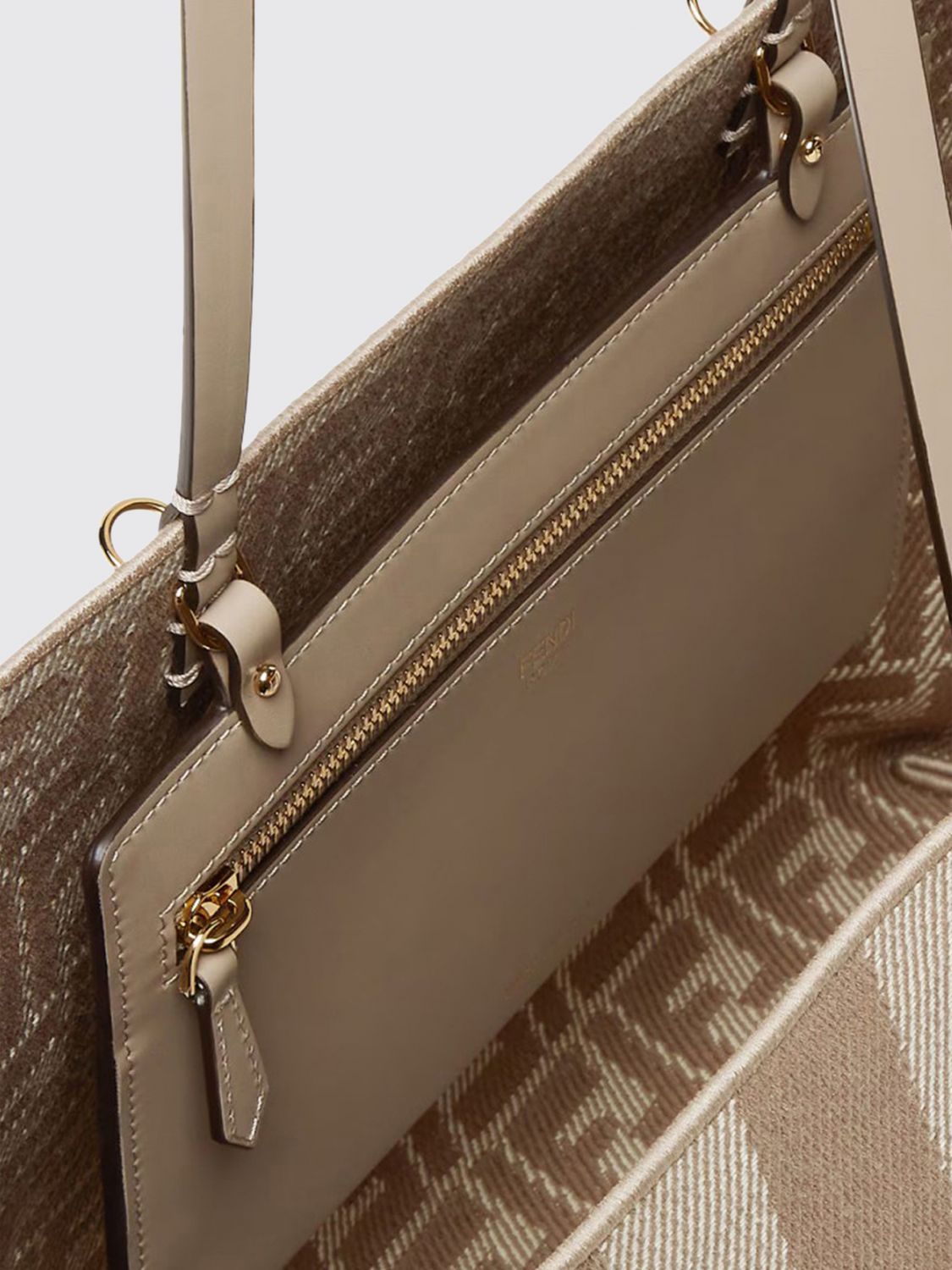 Fendi Tote Bags Woman Beige