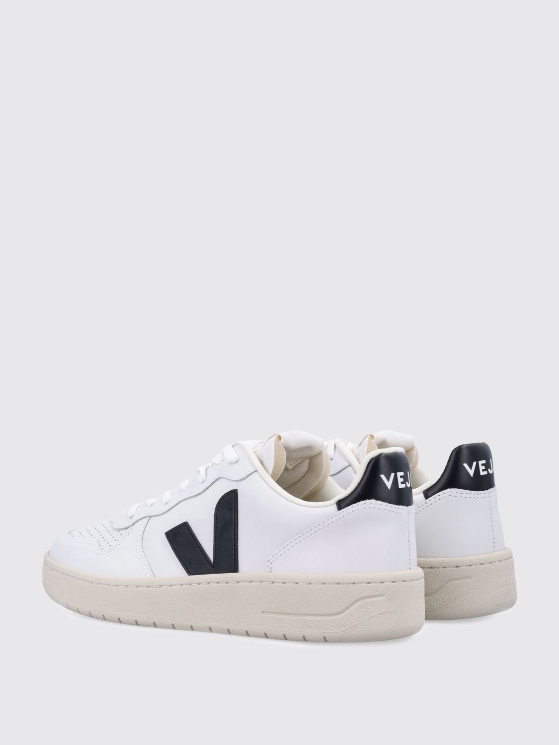 Veja Sneakers Men Black