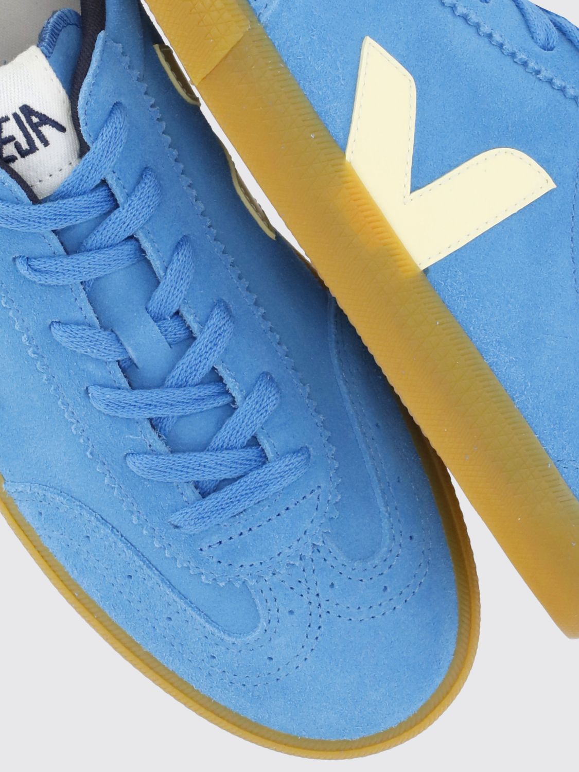 Veja Sneakers Men Gnawed Blue