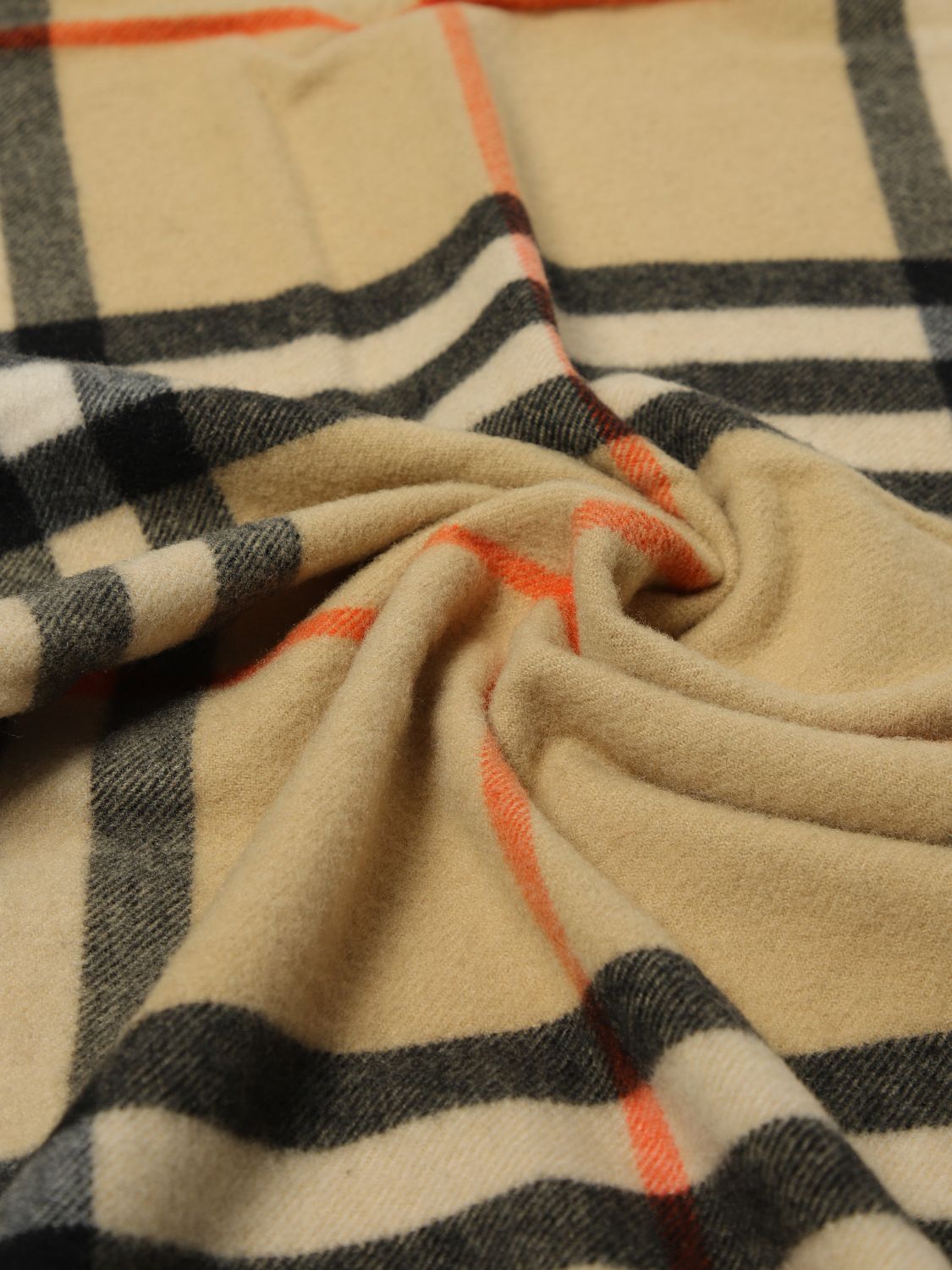 Burberry Scarf Men Beige