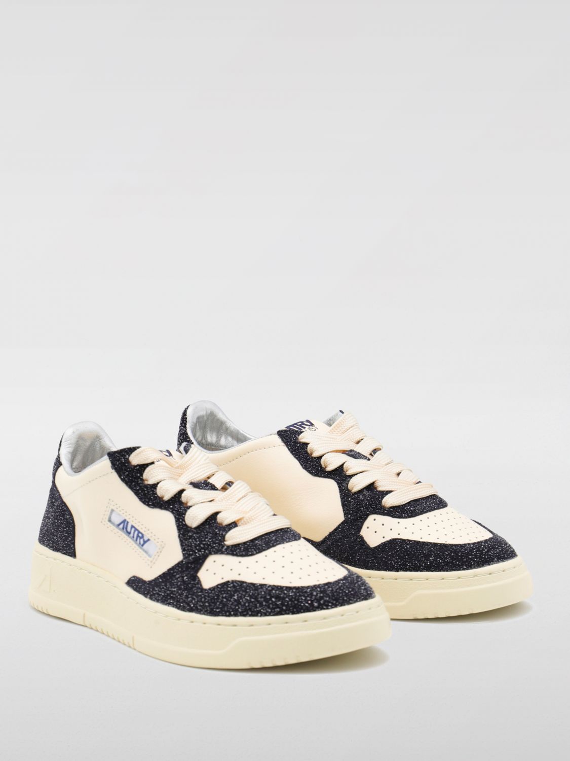 Autry Sneakers Woman Grey