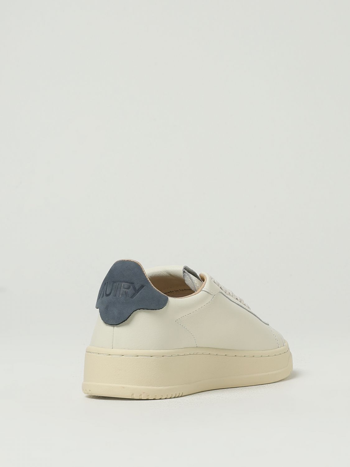 Autry Sneakers Woman Cream