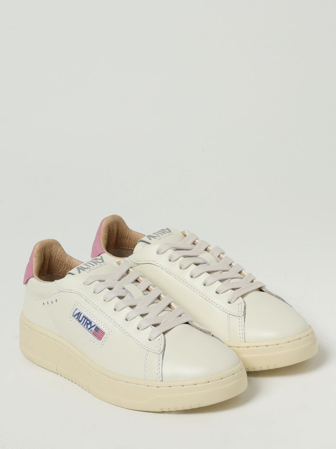 Autry Sneakers Woman Cream