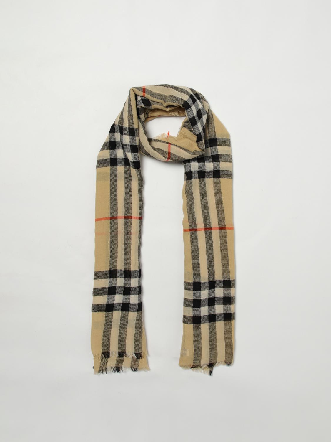 Burberry Scarf Woman Beige