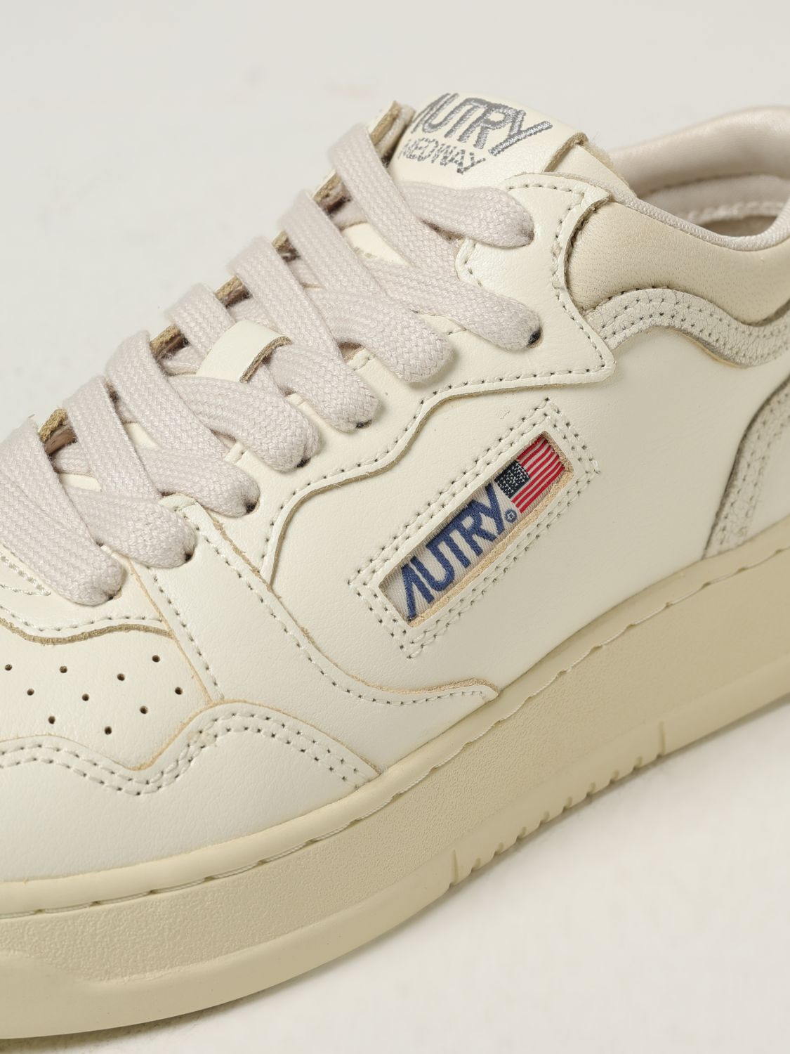 Autry Sneakers Woman White