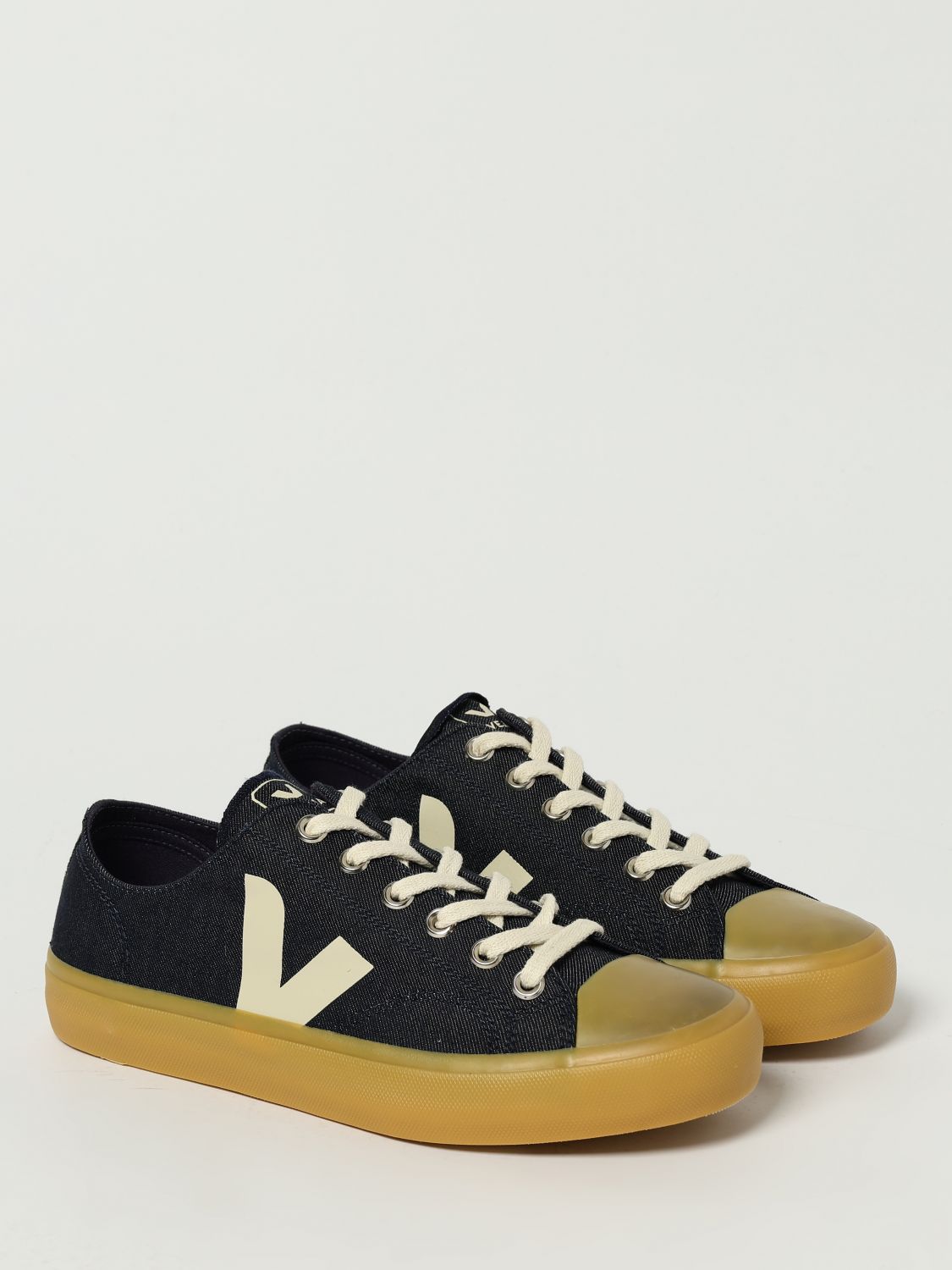 Veja Sneakers Men Denim