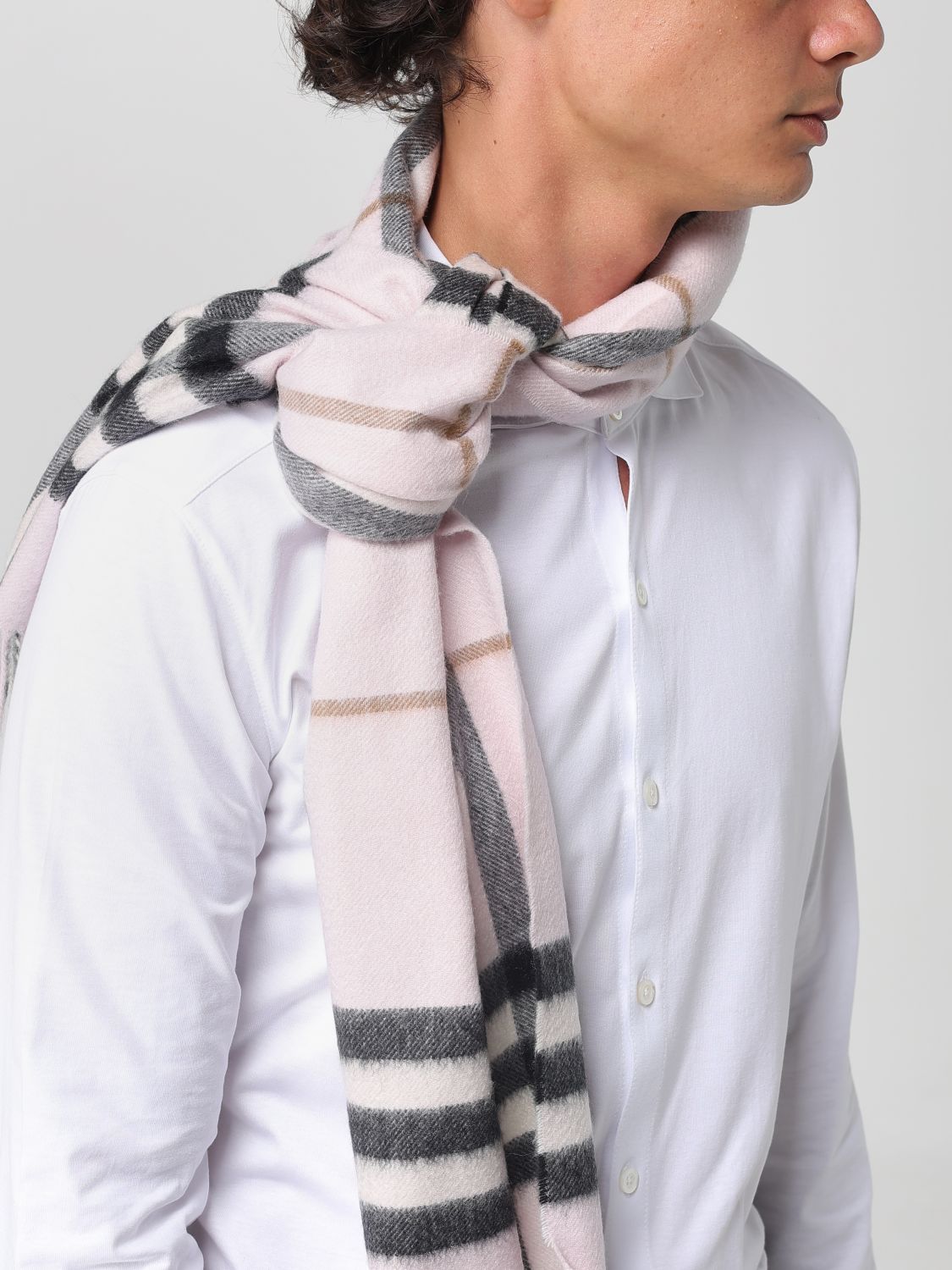 Burberry Scarf Men Pink