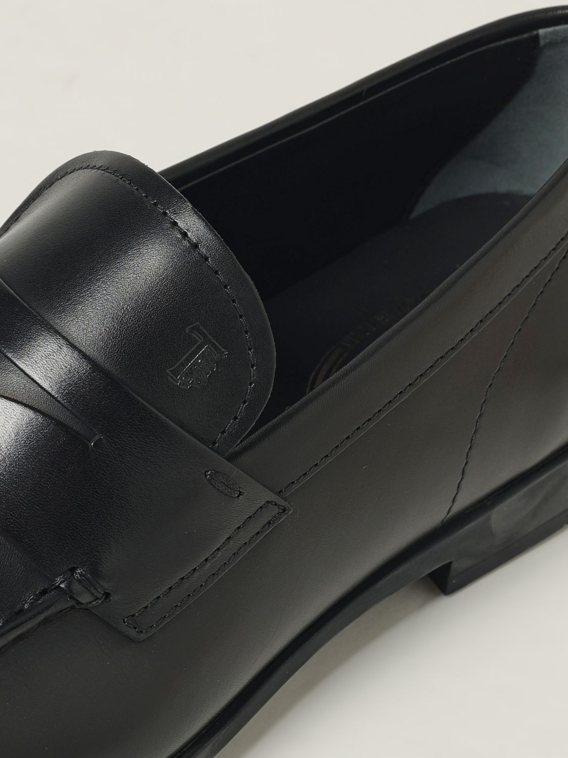 Tod's Loafers Men Black